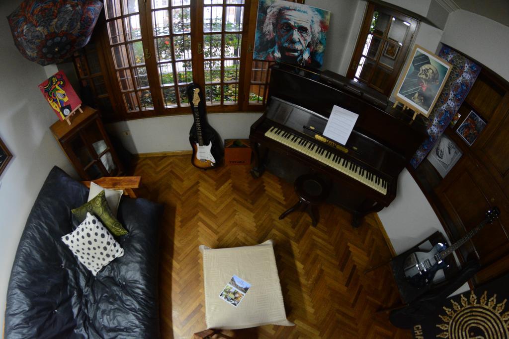 Hostel De Los Artistas Mendoza Extérieur photo