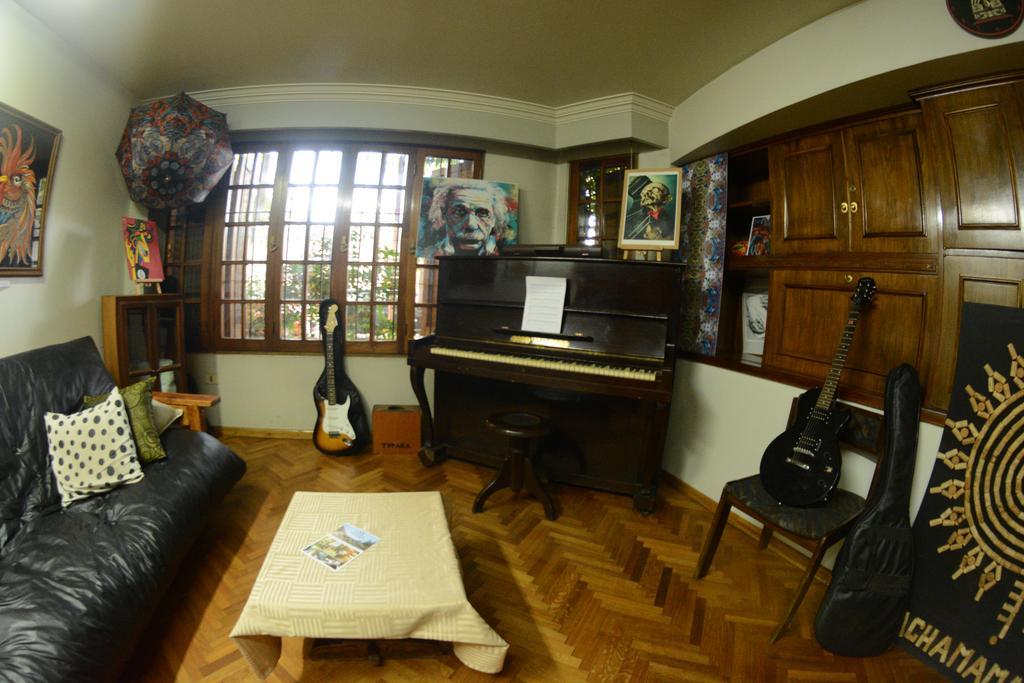 Hostel De Los Artistas Mendoza Extérieur photo